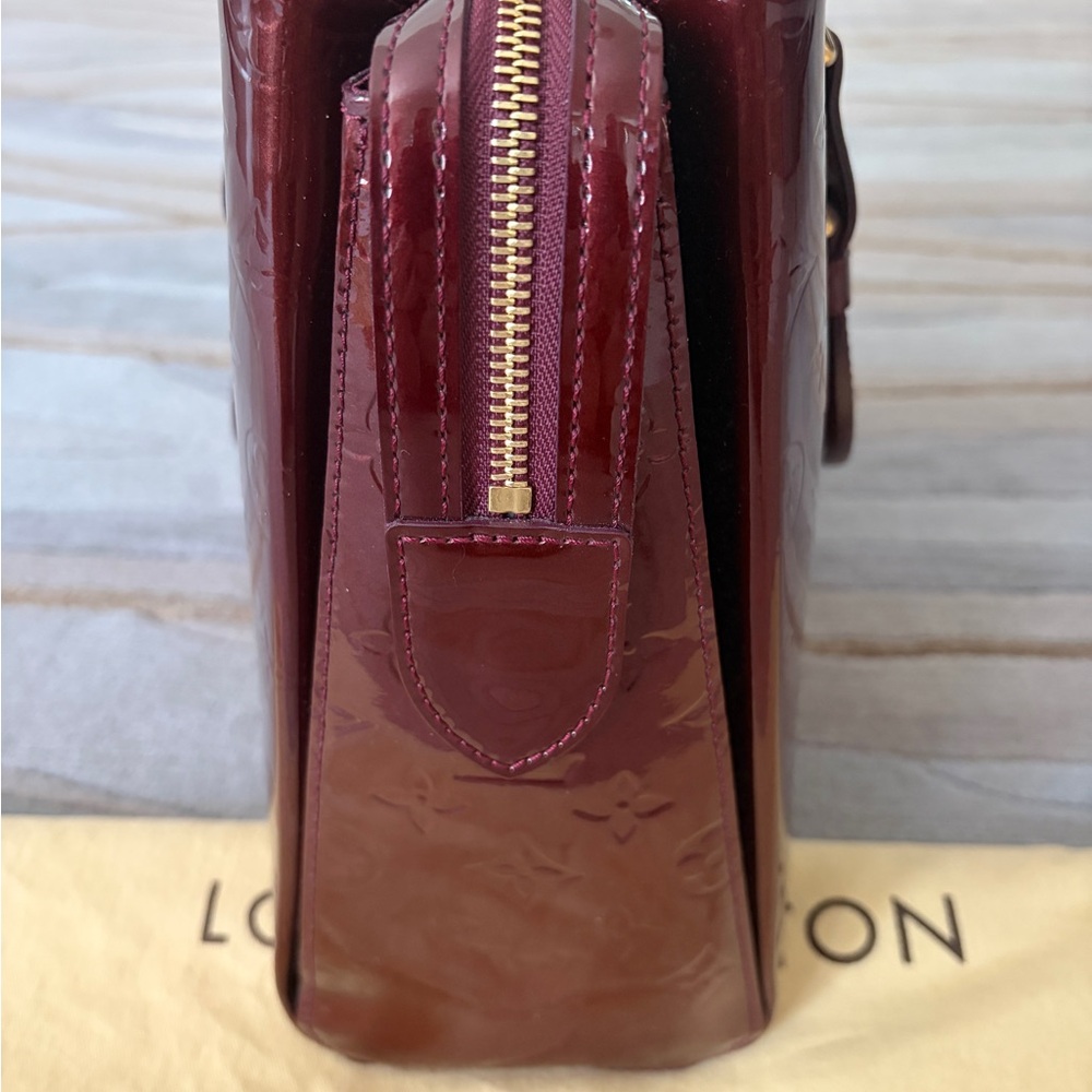 Louis Vuitton Melrose patent leather bag - Picture 4 of 11
